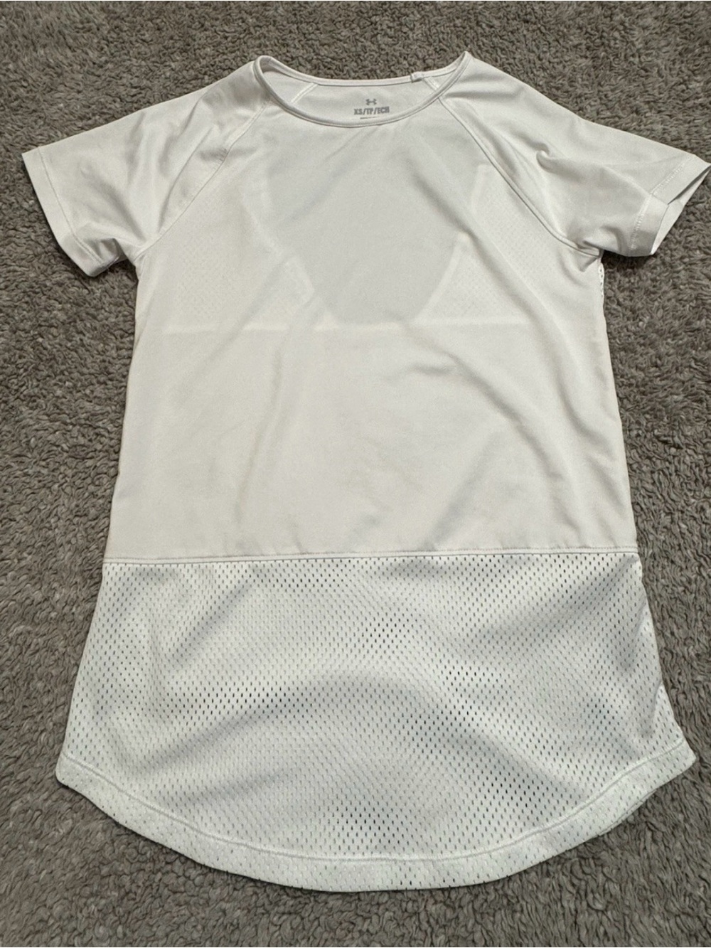Under Armour Womens XS White Mesh Breathable Crew Neck Logo T-Shirt WOMENS